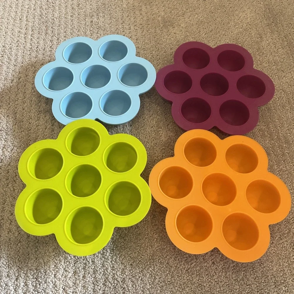 BEABA Multiportion Silicone Baby Food Storage Containers w/lids Bundle Of 4